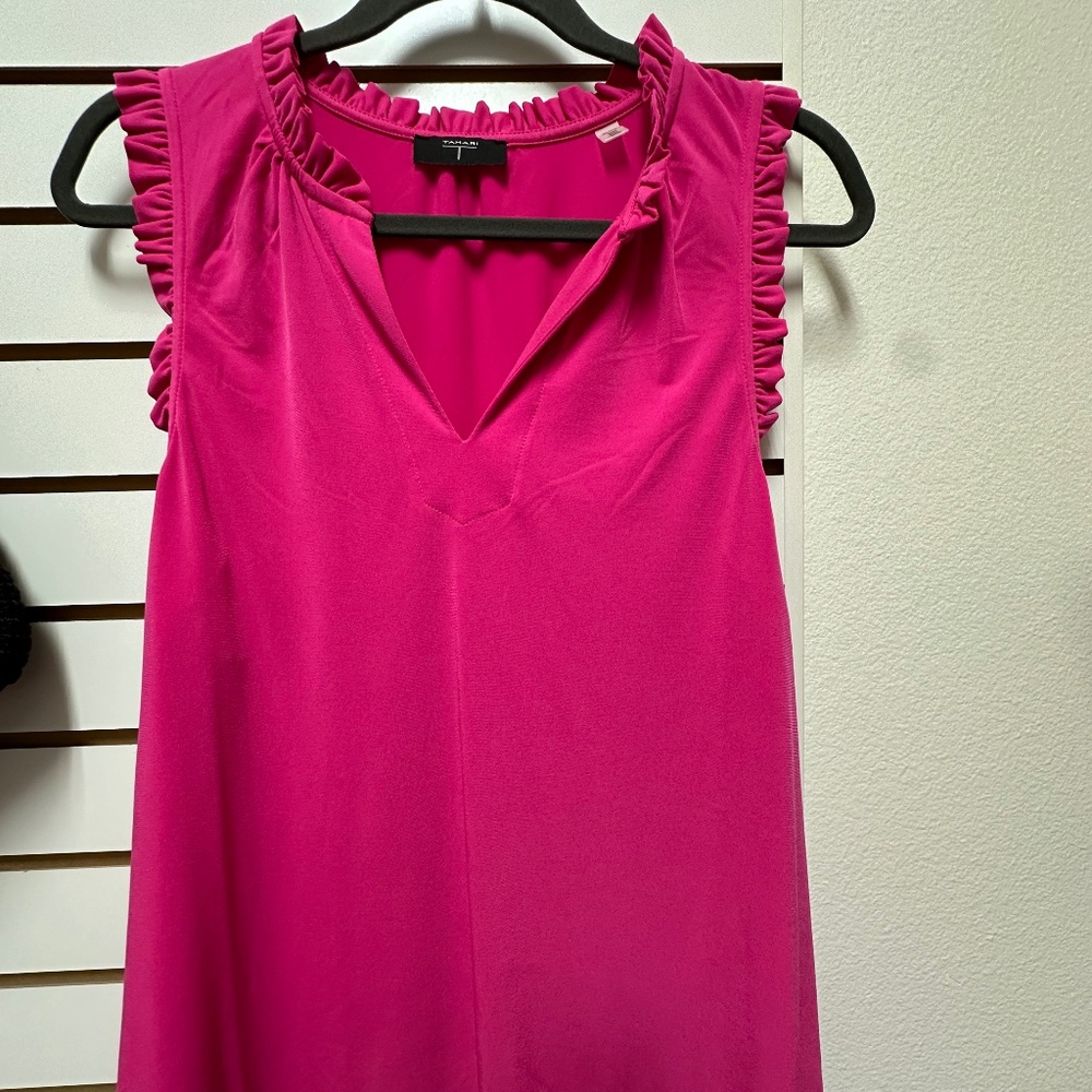 Tahari Fuscia Sleeveless Top